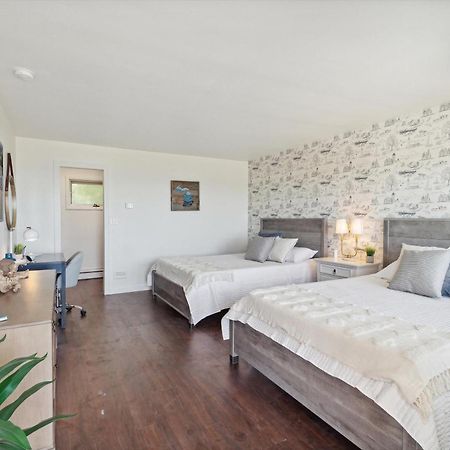 Self Check-In Lake Views Workspace 2 Queen Beds Villa Petoskey Exterior foto
