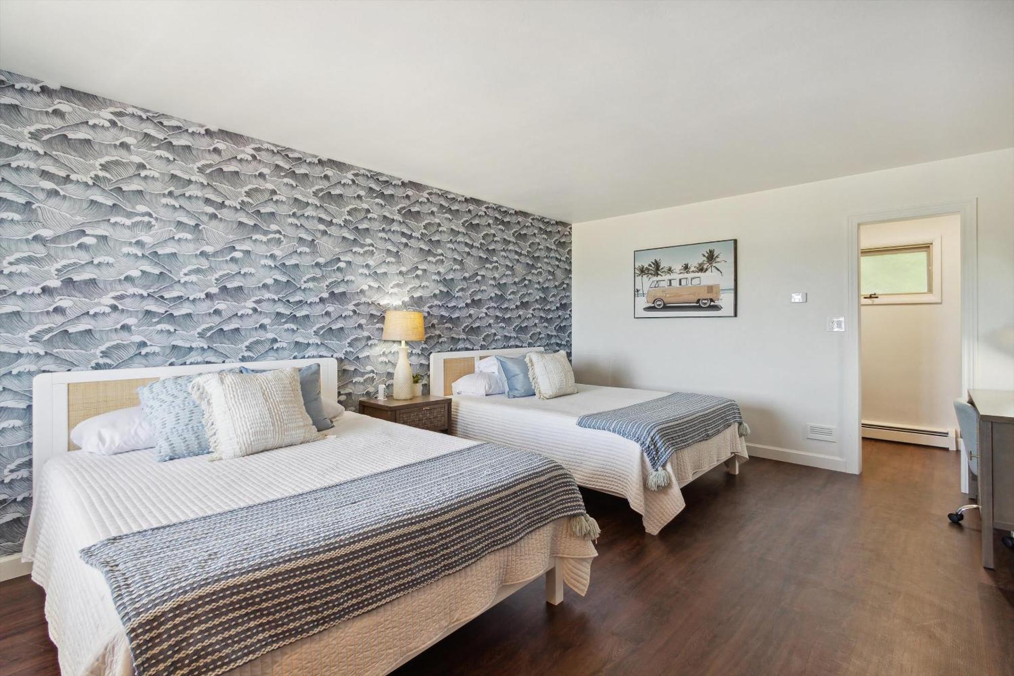 Self Check-In Lake Views Workspace 2 Queen Beds Villa Petoskey Exterior foto